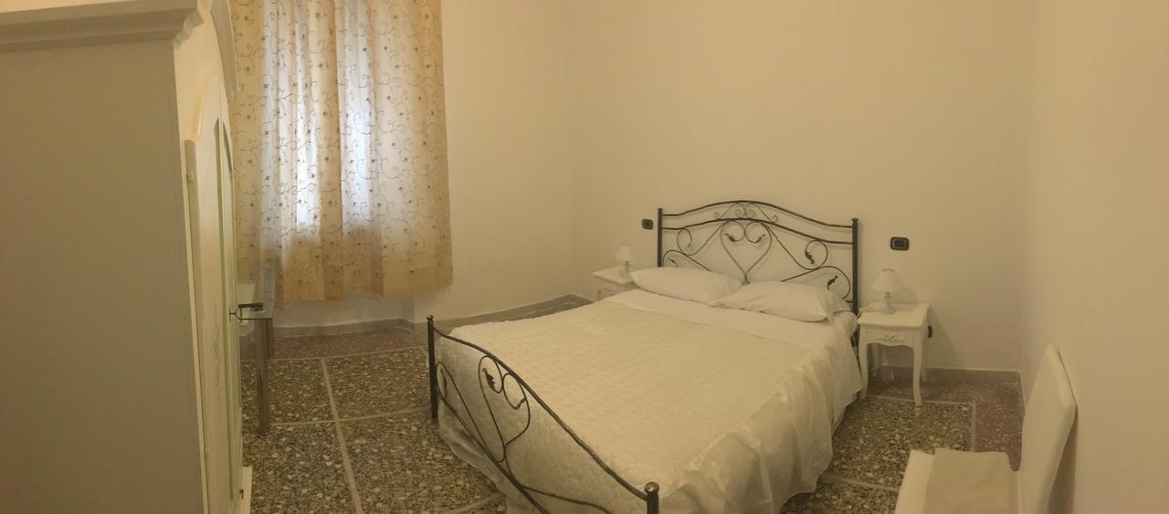 Holiday Pisa Gare Phòng bức ảnh